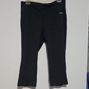 Spalding Charcoal Gray Womens Cropped Leggings Athletic Exercise Sz Large EUC